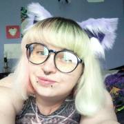 kat the smol pumpkin